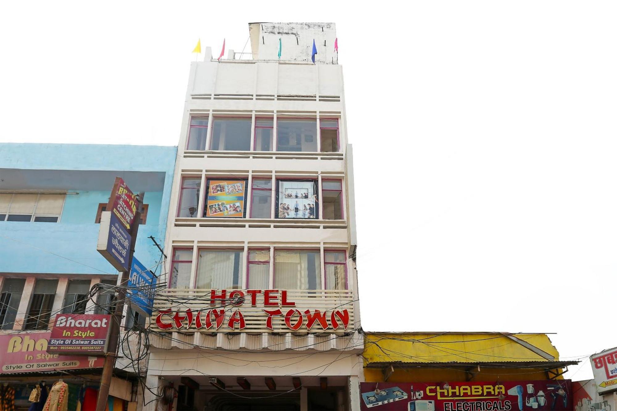 Super Oyo Flagship 4957 Hotel China Town Bhairaun Ghāt 外观 照片