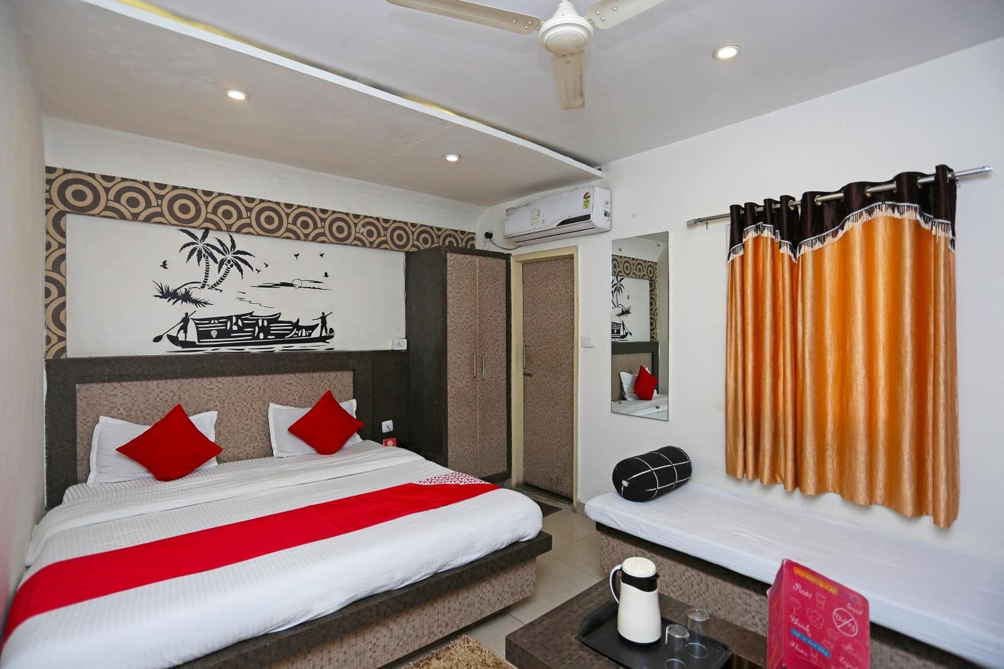 Super Oyo Flagship 4957 Hotel China Town Bhairaun Ghāt 外观 照片